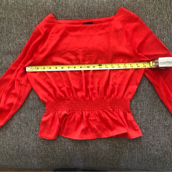 ANN TAYLOR POPPY RED BOAT NECK CINCHED SMOCKED WAIT PEPLUM BLOUSE TOP NWOT SMALL - Picture 3 of 5